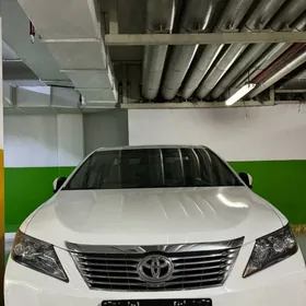 Toyota Aurion 2016