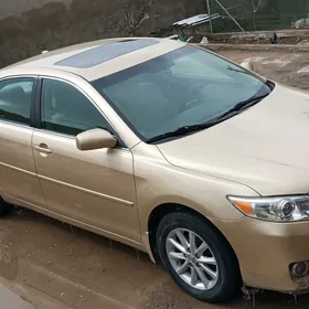 Toyota Camry 2010