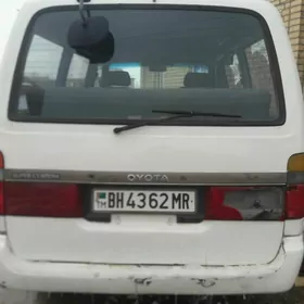 Toyota Hiace 1989