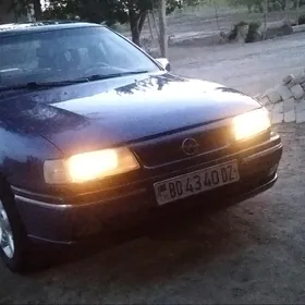 Opel Vectra 1992