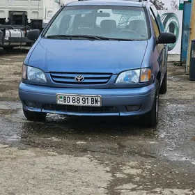 Toyota Sienna 2002