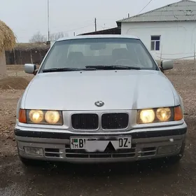 BMW 320 1992