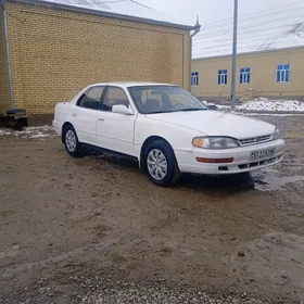 Toyota Camry 1992