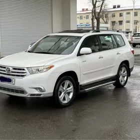 Toyota Highlander 2011