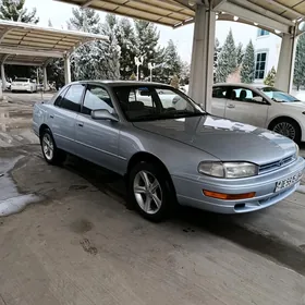 Toyota Camry 1994