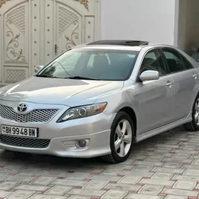 Toyota Camry 2011