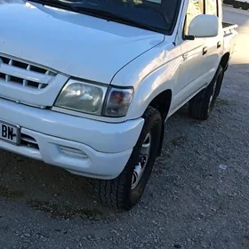 Toyota Hilux 2004