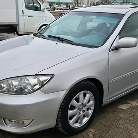 Toyota Camry 2004