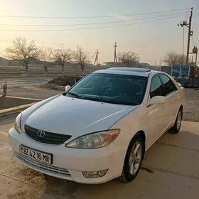 Toyota Camry 2004