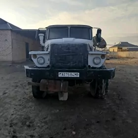 Ural 5557 1994