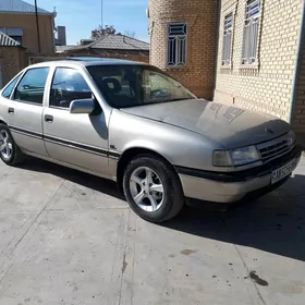 Opel Vectra 1990