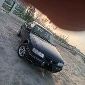 Opel Vectra 1992