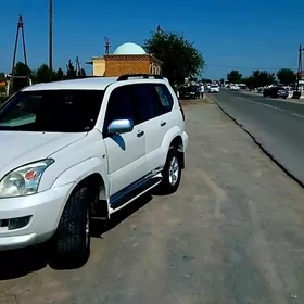 Toyota Land Cruiser Prado 2005