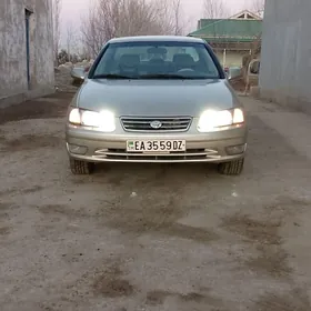 Toyota Camry 2001