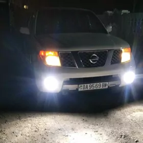 Nissan Pathfinder 2006