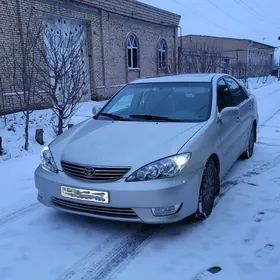 Toyota Camry 2005