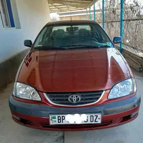 Toyota Avensis 2002