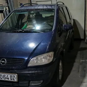 Opel Zafira 2001