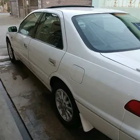 Toyota Camry 1998