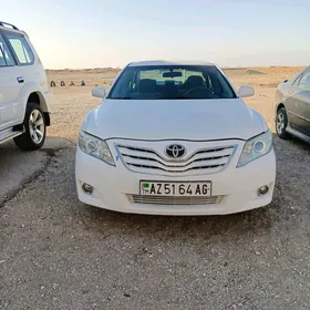 Toyota Camry 2010