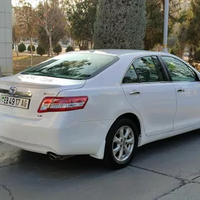 Toyota Camry 2010