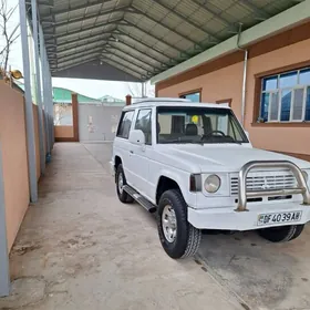 Mitsubishi Pajero 1998