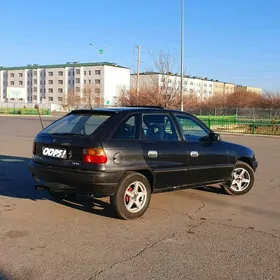 Opel Astra 1992