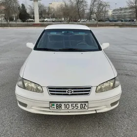 Toyota Camry 2000