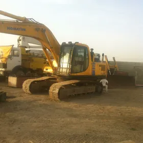 Komatsu PC200LC-8 2003