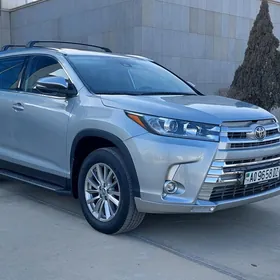 Toyota Highlander 2019