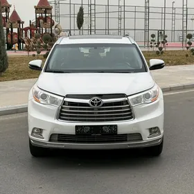 Toyota Highlander 2016