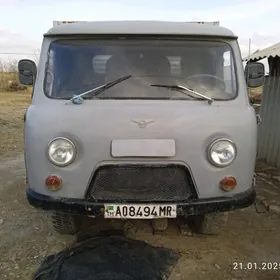 UAZ Profi 1986