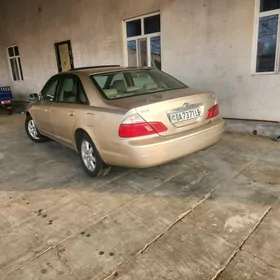 Toyota Avalon 2003