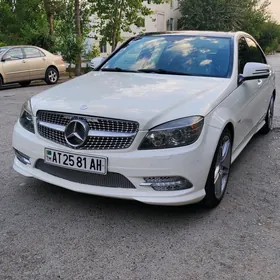 Mercedes-Benz C350 2009