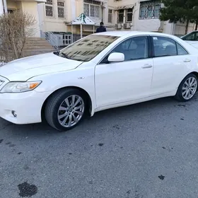 Toyota Camry 2010