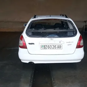 Daewoo Nubira 1998