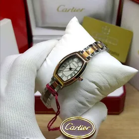 Cartier sagat часы