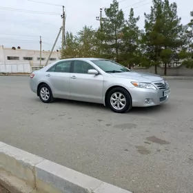 Toyota Camry 2010