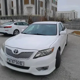 Toyota Camry 2011