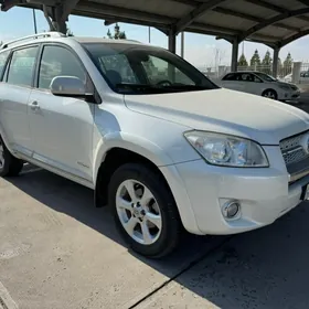 Toyota RAV4 2012