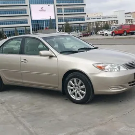 Toyota Camry 2004