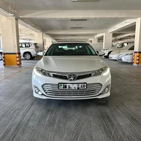 Toyota Avalon 2013