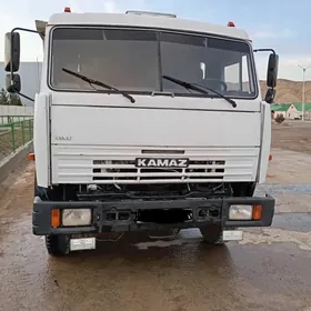 Kamaz 6520 2008