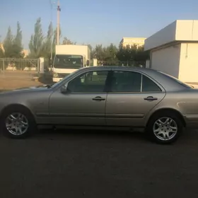 Mercedes-Benz E280 1997