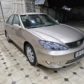 Toyota Camry 2003