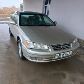 Toyota Camry 2001