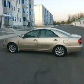 Toyota Camry 2003