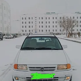 Opel Antara 1992