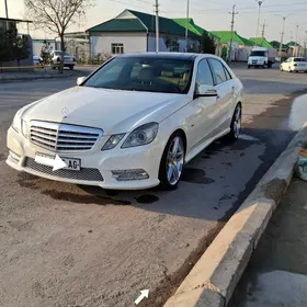 Mercedes-Benz E350 2010