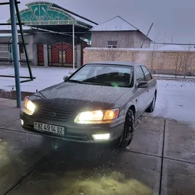 Toyota Camry 1998